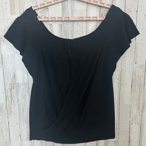 BCBG Max Azria 100 Merino Wool Sweater Blouse Large Black Party Quiet Luxury EUC - Picture 2 of 9